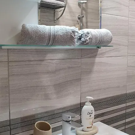 Apartament Sanny Apartment *